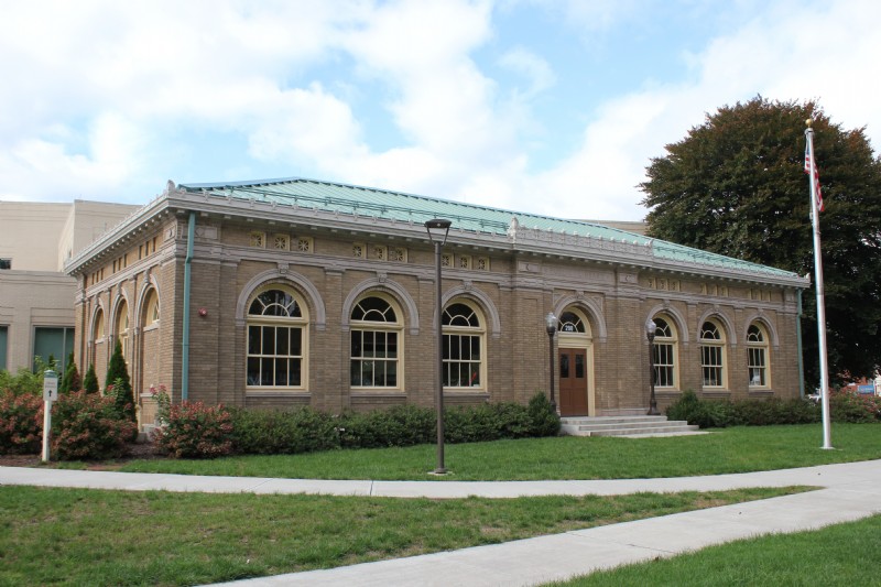 West Springfield Public Library