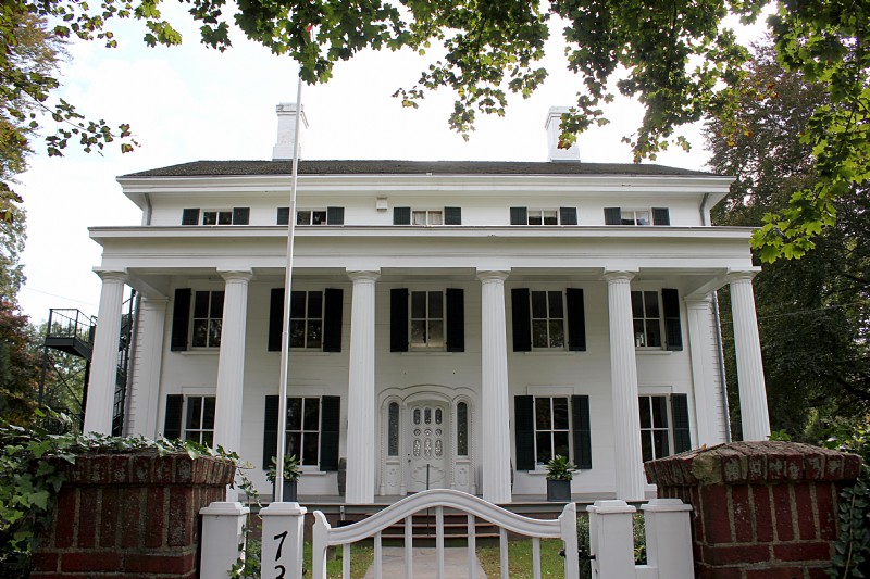 Burr Mansion